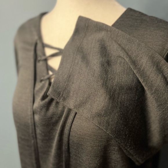 CJ Banks Womans Tunic ! - Picture 3 of 7